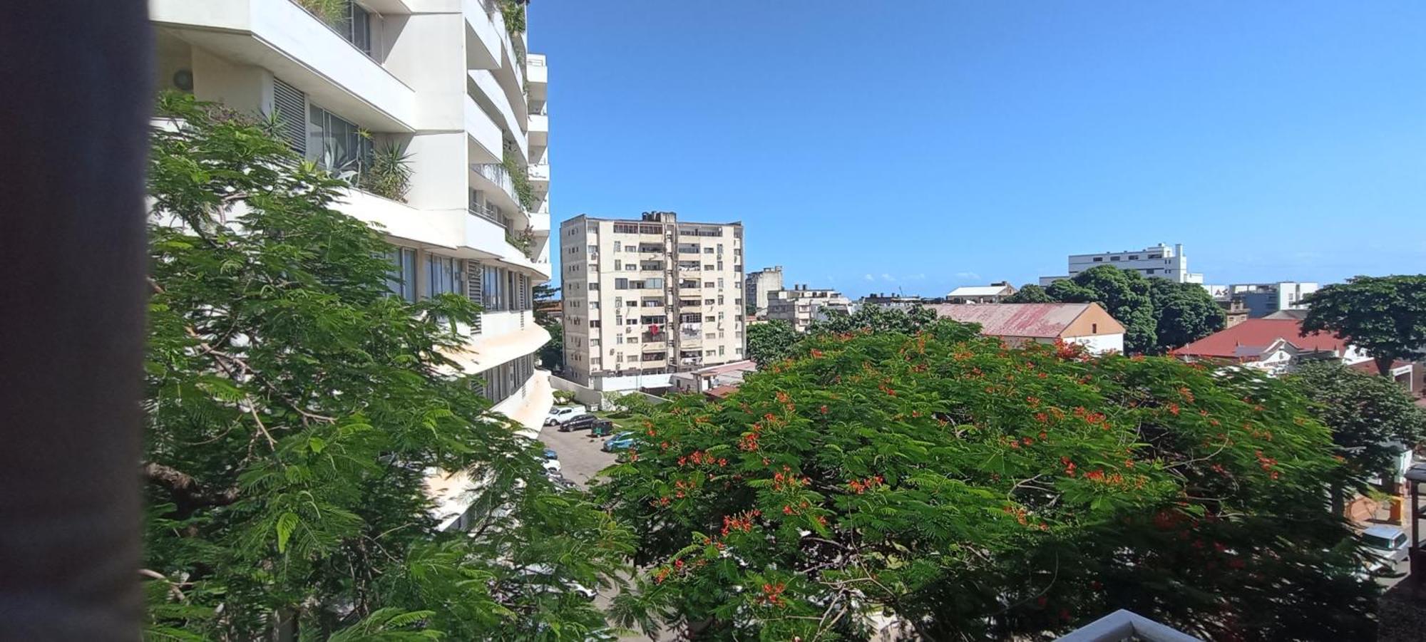 Cozzy 24 Apartment Maputo Bagian luar foto